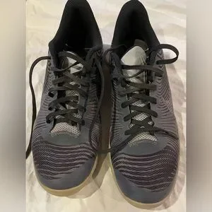 Nike Kobe | Shoes | Euc Nike Kobe Mentality Basketball Shoes  display picture 2